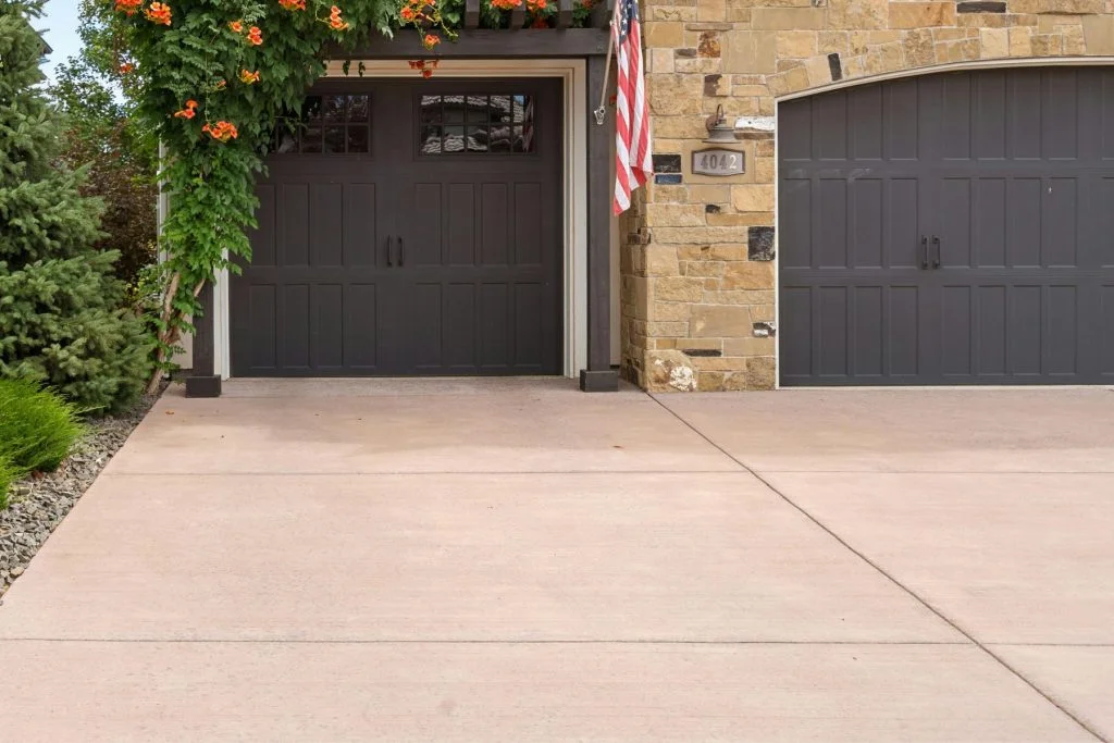 Ashlar flagstone concrete driveway New Zealand